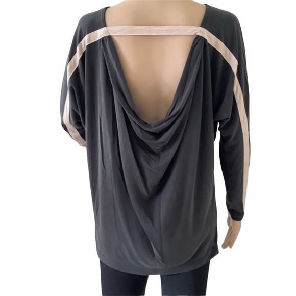 NAKED ZEBRA   Charcoal Gray L/S Tunic/Low Cowl Back & Cream Accents   Small - Picture 1 of 8